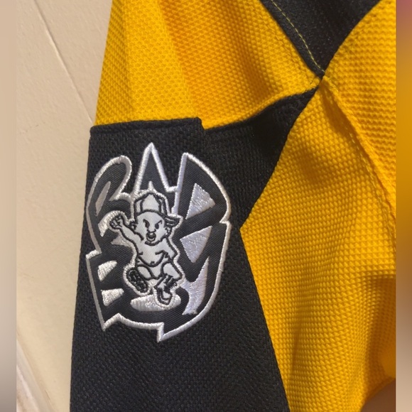 BAD BOY BIGGIE SMALLS YOUTH HOCKEY JERSEY YELLOW - Picture 3 of 6